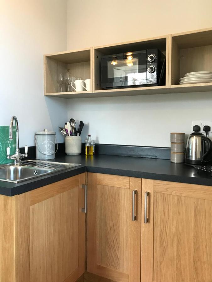 Riverbank House Bed And Breakfast Innishannon Екстер'єр фото